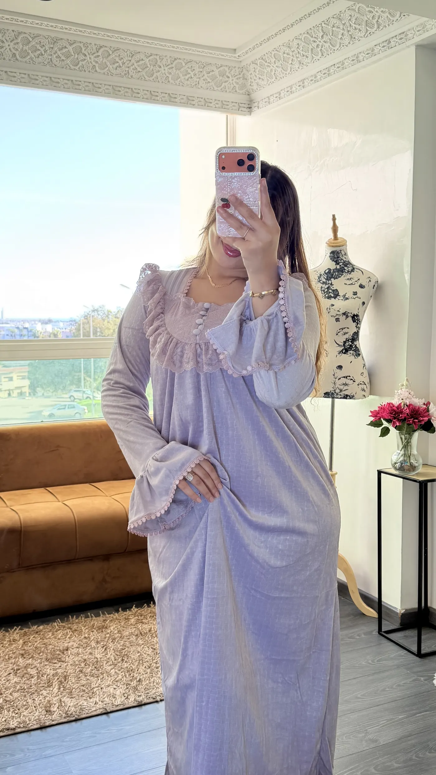Robe d'Intérieur Longue Romantique Dentelle – Lilas Poudré 2