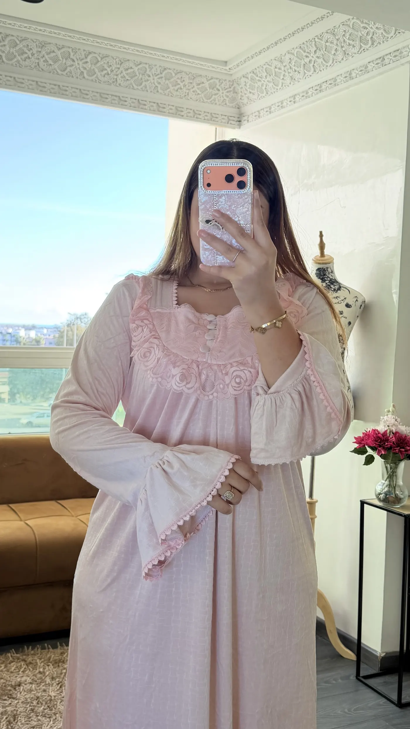 Robe d'Intérieur Longue Romantique Dentelle – Rose Poudré